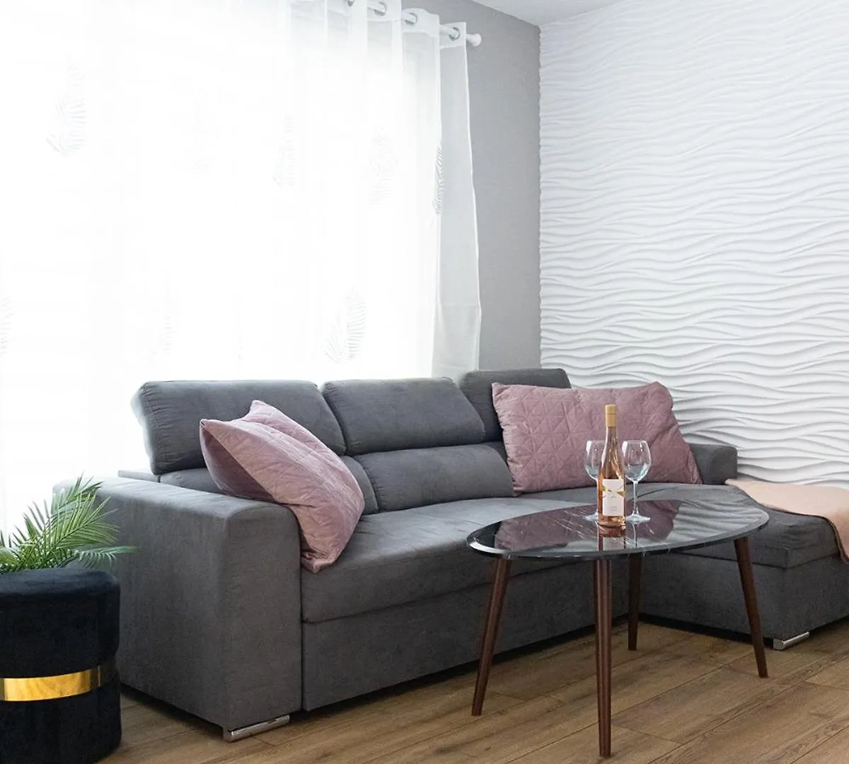Mg Just Enjoy By Rv Apartments - Free Parking & 9 Min To The Beach Warna